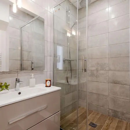 Totolulu Luxury * Κάννες